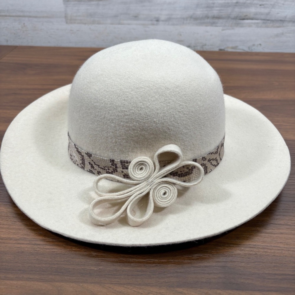 Platania Wide Brim Vintage 80s Cloche Hat Cream Wool Snakeskin Bow Made in Italy